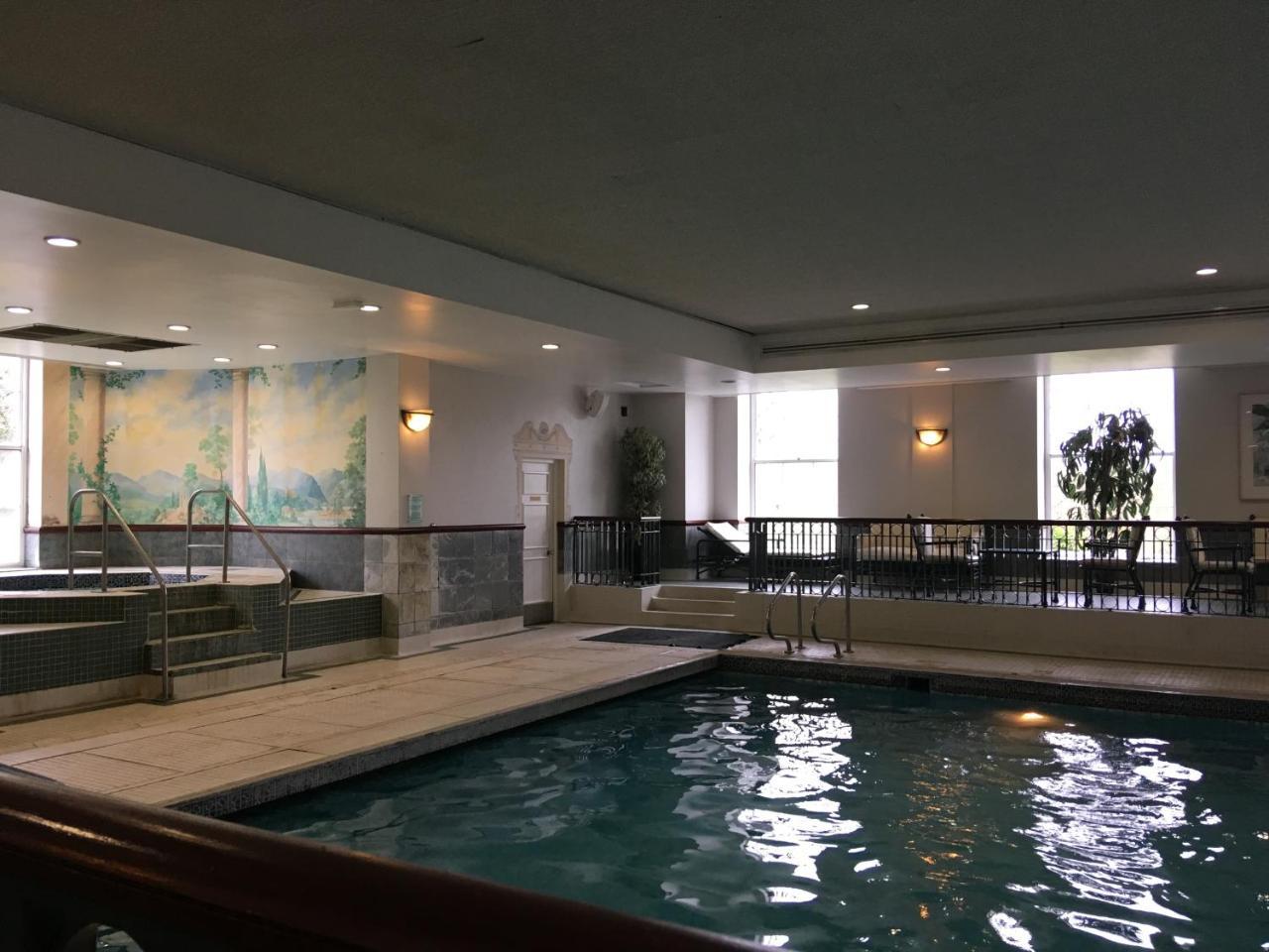 Nuremore Hotel & Country Club คาร์ริคมาครอส ภายนอก รูปภาพ