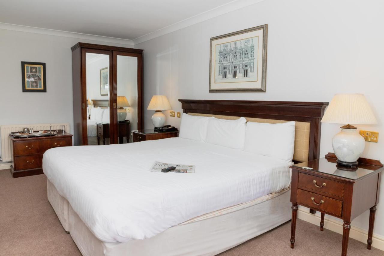 Nuremore Hotel & Country Club คาร์ริคมาครอส ภายนอก รูปภาพ